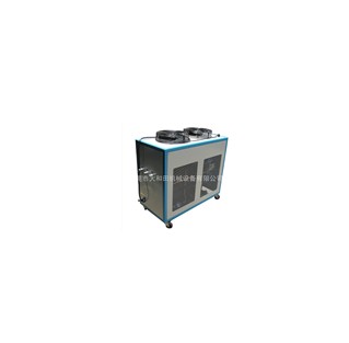 【小型冷水機(jī)】使用多留心總沒錯！