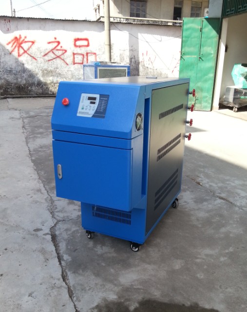  壓鑄模溫機(jī)-因為專注所以專業(yè)